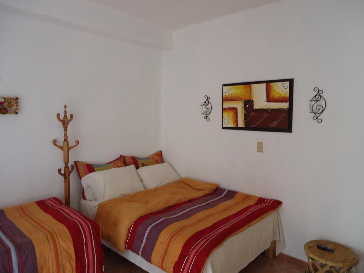 Comala Hostal Casa Blanca מראה חיצוני תמונה